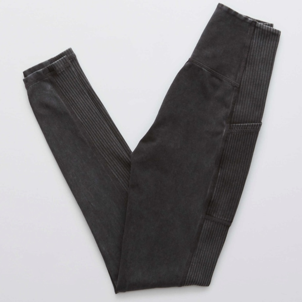 Aerie offline OG High Waisted Pocket Legging